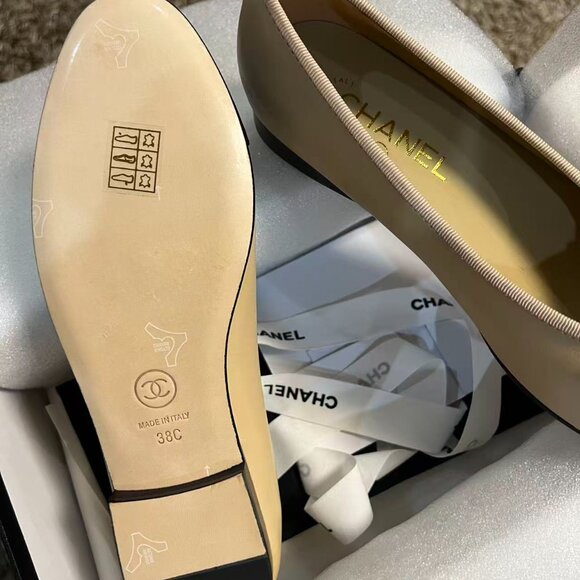 Chanel Ballerina Lambskin Leather Ballet Women's Flats Size 38 - Beige/Black - Picture 5 of 6